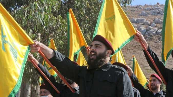 Rejeição do Hezbollah obscurece cessar-fogo no Líbano e perspectivas de acabar com guerra no Irã