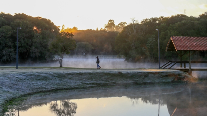 Simepar prevê inverno seco e frio no Paraná, com as tradicionais geadas e nevoeiros