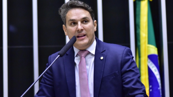 Zucco se reúne com ministro da Agricultura para tratar da securitização das dívidas agrícolas