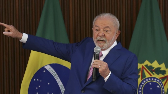 Lula decreta intervenção federal no Distrito Federal até 31 de janeiro