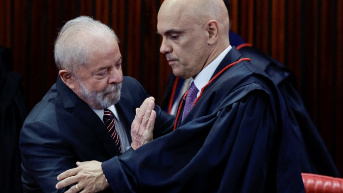 Reuters: Lula é diplomado pelo TSE e assume Planalto a partir de 1º de janeiro