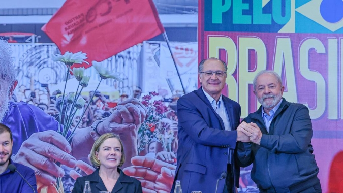 Reuters: Alckmin usa redes para defender programa econômico de Lula