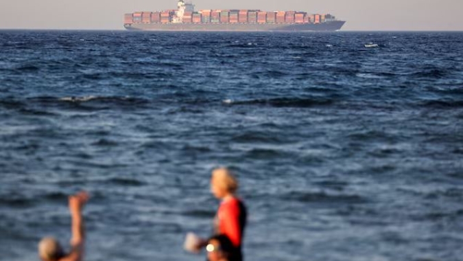 Maersk e Hapag-Lloyd adicionarão mais navios se interrupção no Mar Vermelho continuar