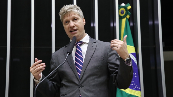 Parlamentares da FPA criticam aumento de impostos e cobram ações do governo em defesa do agro