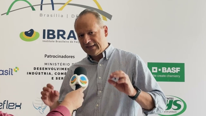 Brasil tem 8,5 mi/ha com irrigação, apenas 13% do potencial. Expansão esbarra na burocracia