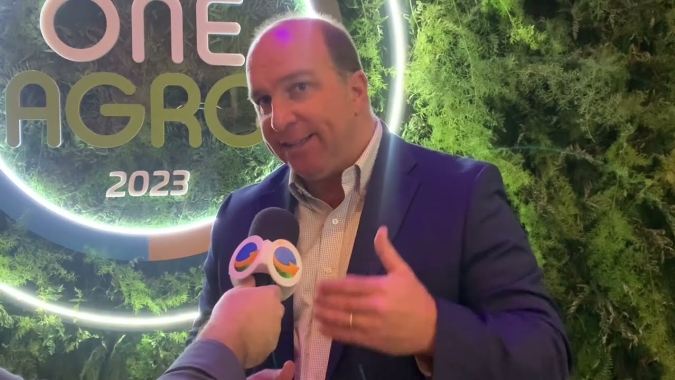 Uso da tecnologia será fundamental para enfrentar margens mais apertadas do Agro nos próximos anos, alerta CEO da John Deere