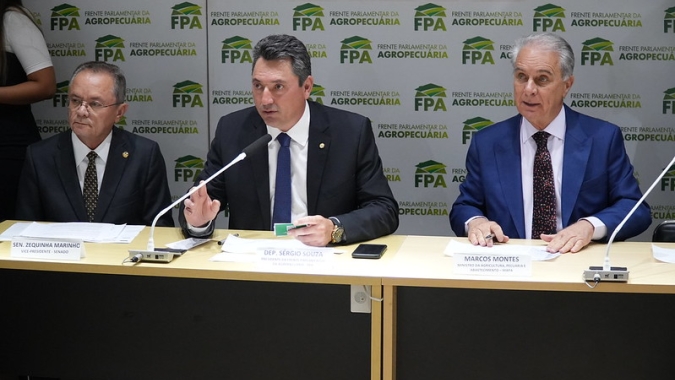 Ministro da Agricultura defende projeto sobre os Programas de Autocontrole