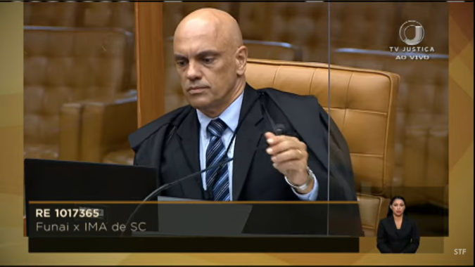 Moraes diz que "vai ignorar as sanções que lhe foram aplicadas"