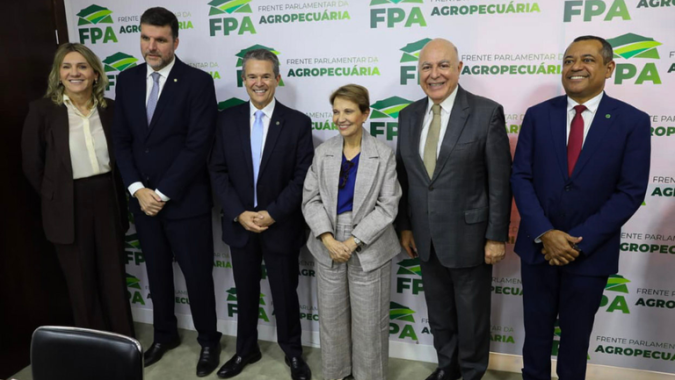 Ministro André de Paula participa de reunião da FPA e reforça diálogo com o setor agropecuário