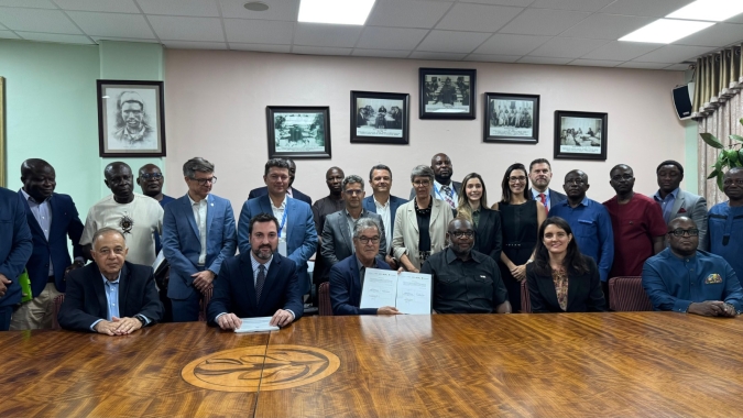 Brasil e Gana fortalecem parceria agrícola com foco no cacau e outras culturas