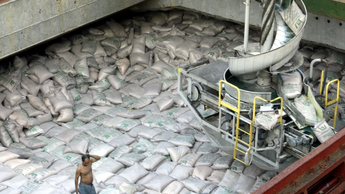 Exportação de açúcares e melaços em março fica mais de 25% abaixo do ano anterior