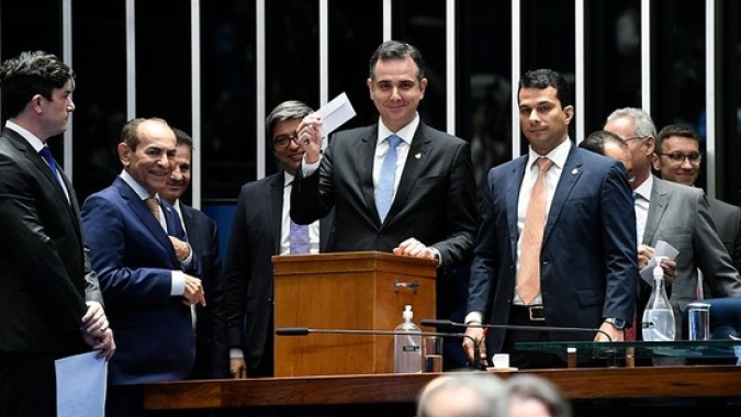 Rodrigo Pacheco é reeleito presidente do Senado Federal