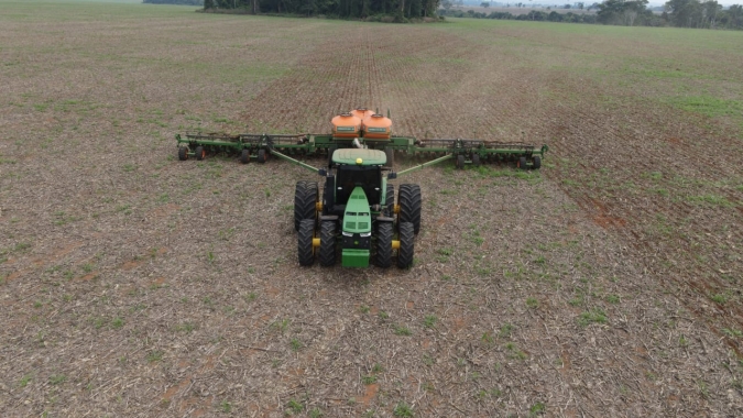 AgRural: Plantio rápido de soja já sinaliza colheita firme em janeiro e boa janela para a safrinha de milho