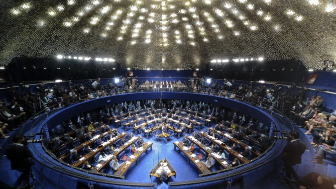 Comissão do Senado aprova projeto de isenção do IR para quem ganha até R$5 mil