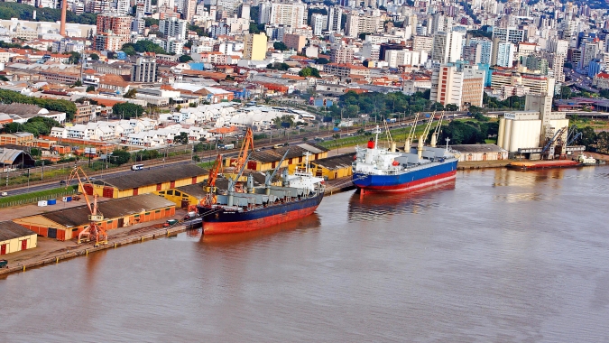 Vencimentos das tarifas portuárias do porto de Porto Alegre (RS) de abril e maio são prorrogadas