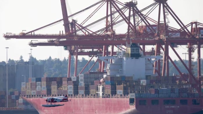 Trabalhadores dos terminais de grãos de Vancouver entram em greve, exportações podem ser afetadas