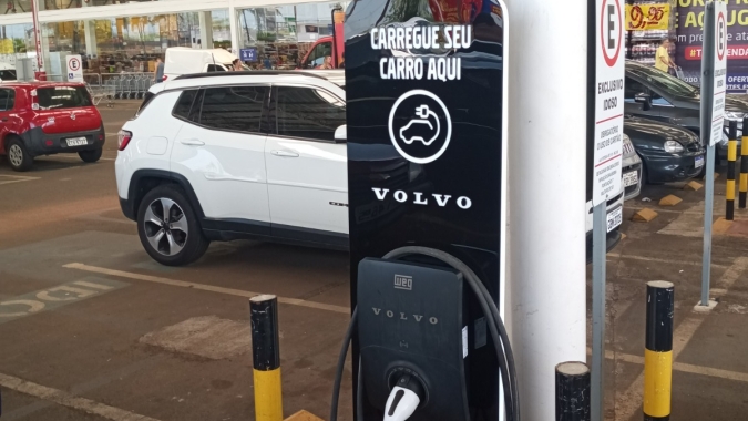 Tereos, Tenda e Volvo Cars se unem para inaugurar ponto de recarga de veículos elétricos