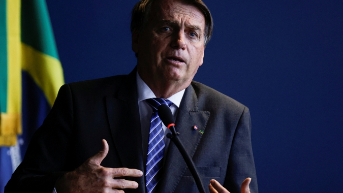 Reuters: Bolsonaro usa live para atacar Lula sobre gestão do BNDES
