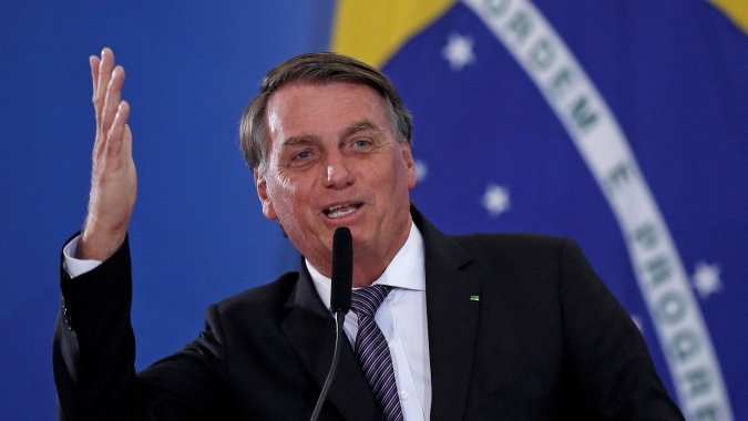 Bolsonaro diz que Caixa terá programa de perdão de até 90% das dívidas das famílias