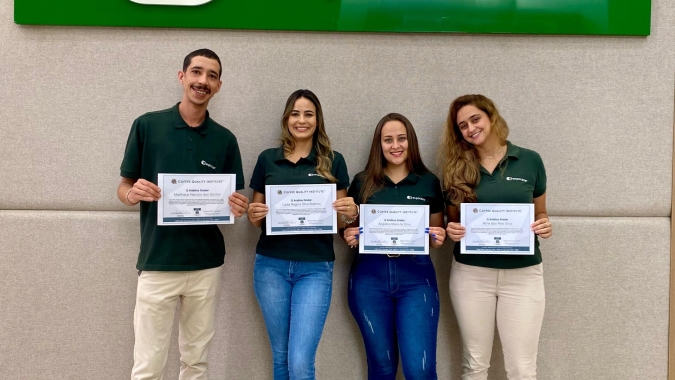 Colaboradores da Expocacer conquistam certificação internacionalmente reconhecida