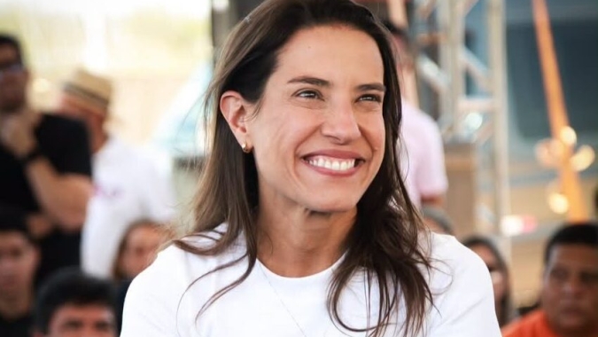 Raquel Lyra é reeleita governadora em Pernambuco no primeiro turno