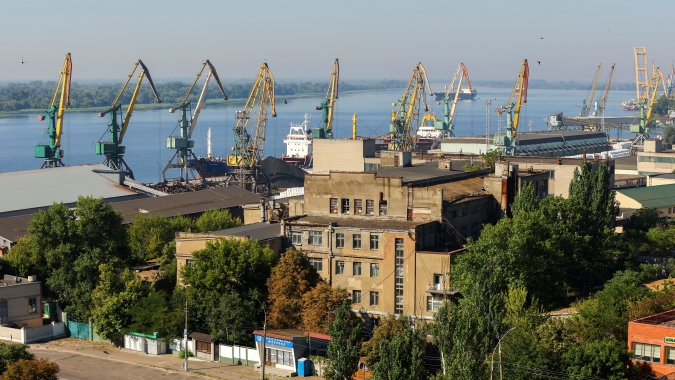 Em grande recuo, Rússia ordena retirada da cidade ucraniana de Kherson