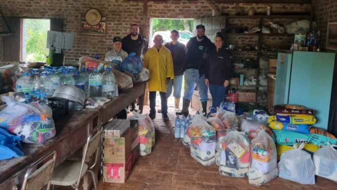 Frentes de trabalho garantem chegada de alimentos a agricultores no Vale do Taquari (RS)