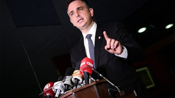 Diplomação destaca exercício da democracia, diz presidente do Senado