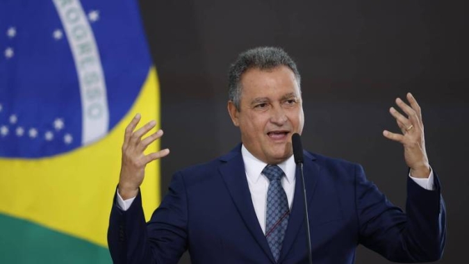 Governo faz ajuste fino para "azeitar" relação com Congresso, diz Rui Costa