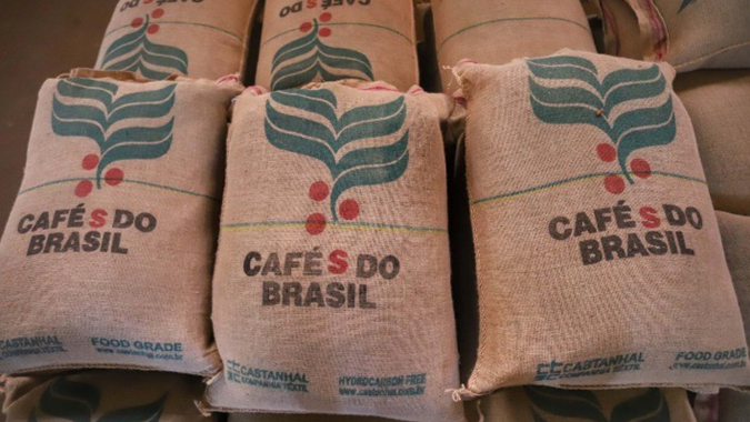 Café dispara na bolsa, mas realidade no Brasil é outra e acende alerta ao produtor