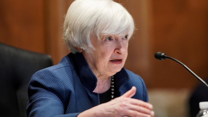 Yellen vê riscos econômicos do conflito em Gaza e diz que EUA sempre avaliam sanções