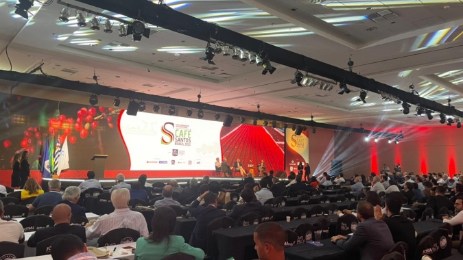 Seminário Internacional de café tem edição histórica com número recorde de participantes