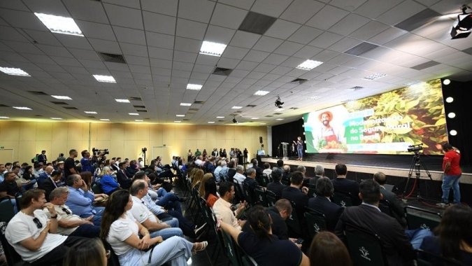 Em Cuiabá, políticos, autoridades e produtores falam da importância de aperfeiçoar o seguro rural