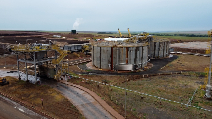Energia elétrica da cana: Raízen vai construir 39 plantas de biogás até 2030; Notícias Agrícolas foi conhecer a primeira delas