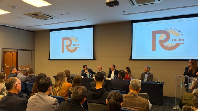 Associação Brasileira da Indústria de Café (ABIC) comemora uma nova era: a formação dos primeiros RC-Tasters do país