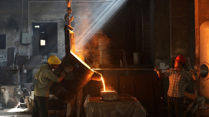 Preços de coque e carvão batem máximas recordes na China; minério de ferro cai
