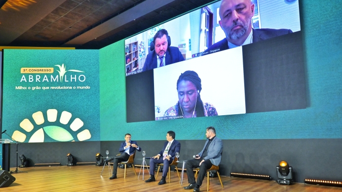 O Brasil é uma opção segura para investidores internacionais, afirmam especialistas no 3º Congresso Abramilho