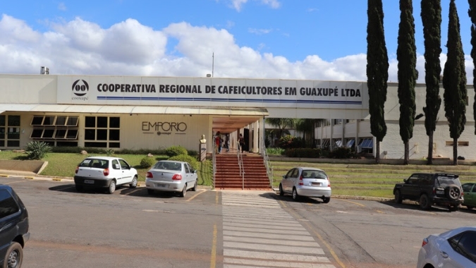 Cooxupé está entre as maiores empresas do Brasil, segundo a Forbes Agro100