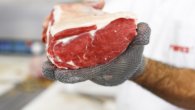 Exportações de carne bovina tem queda de 24% na receita em setembro