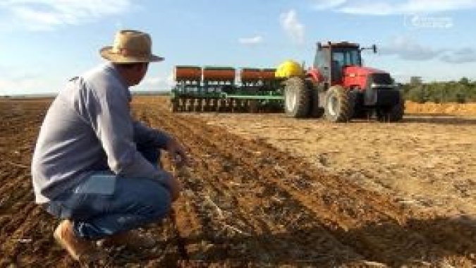 Fim da jornada 6×1 compromete produção de alimentos no Brasil, afirma Sistema FAEP