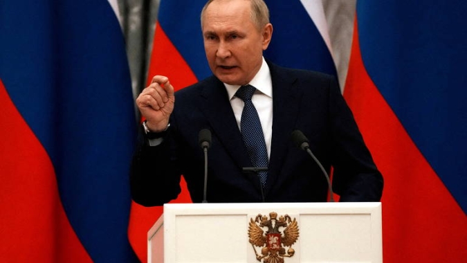 Amorim se reúne com Putin e diz que portas à paz não estão "totalmente fechadas", segundo CNN Brasil