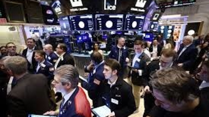 Wall Street fecha em alta com esperanças de um acordo de paz com Irã e estreia histórica da SpaceX