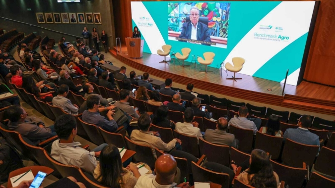 Presidente da CNA diz que prever cenários e tendências é crucial para garantir sustentabilidade e rentabilidade