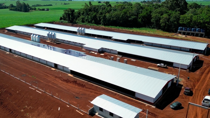 Governo do Paraná e MBRF anunciam R$ 375 milhões para fortalecer produção de alimentos