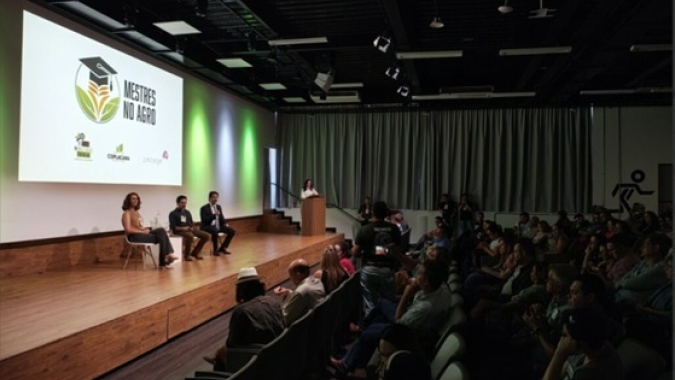 Mestres no Agro qualifica 300 professores de Sinop (MT) sobre práticas e desafios do agronegócio e relação entre o setor e a educação