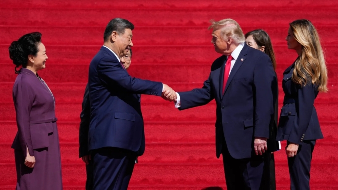 China e EUA concordam em reduzir tarifas sobre US$60 bi em mercadorias; soja fica de fora