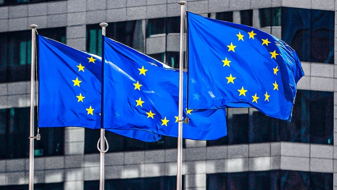 PMI da zona do euro atinge nível mais baixo em quase 3 anos em outubro, gerando temores de recessão