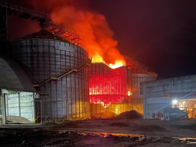 Incêndio silo de soja em Arroio Grande - Julho 2025 (1)