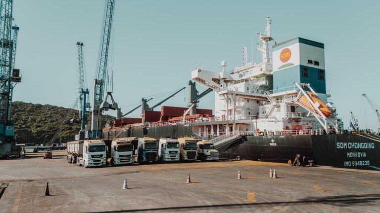 Navio de DDG para China