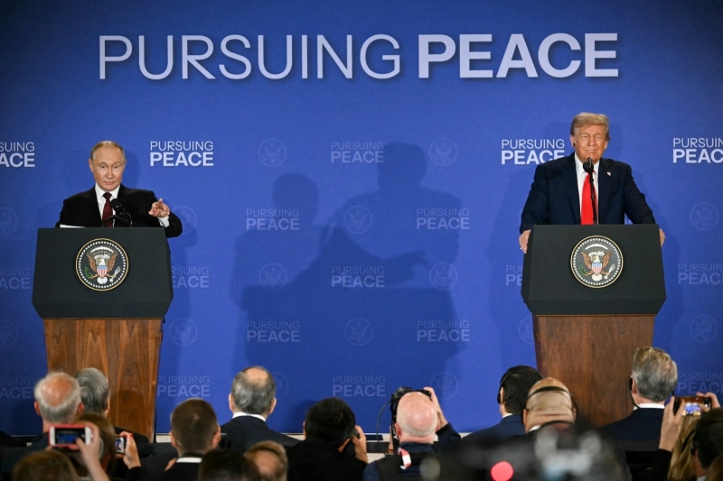 Vladimir Putin e Donald Trump - Encontro no Alasca